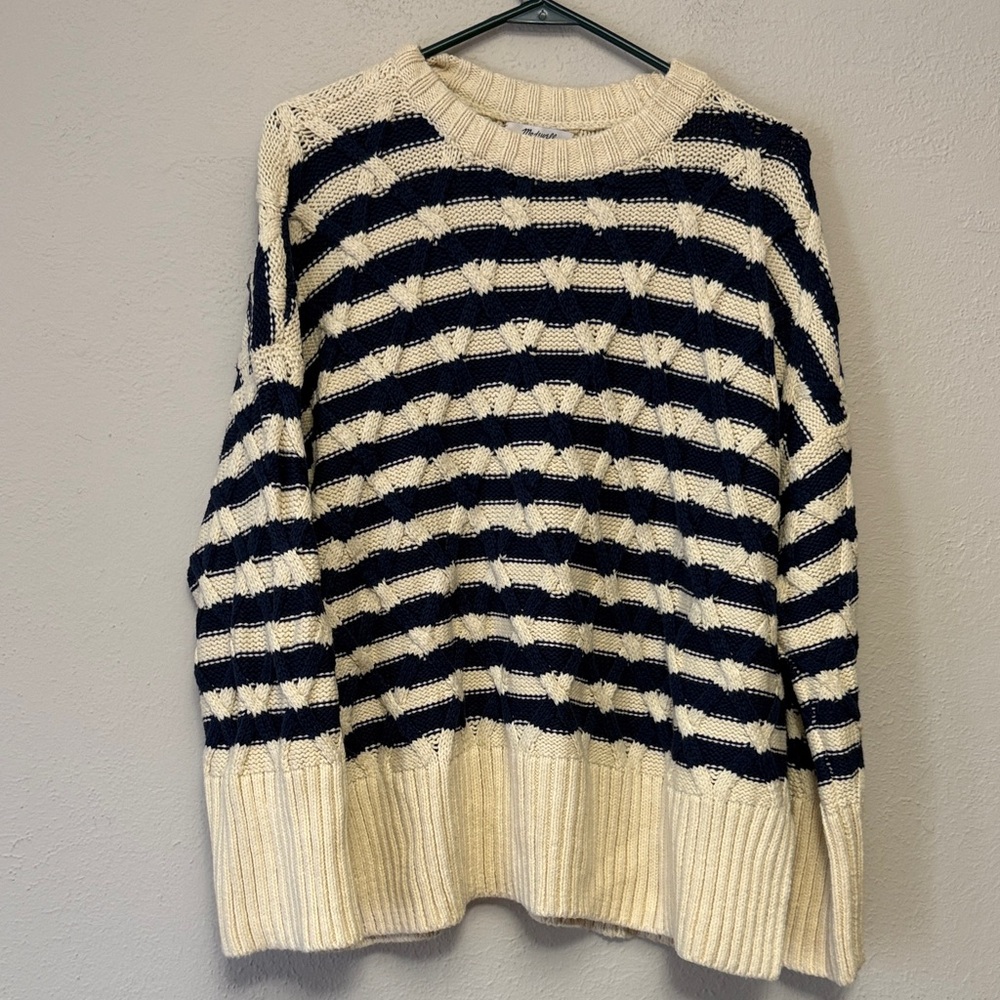 Madewell Cable Knit Oversized Sweater Striped Navy and Cream size M